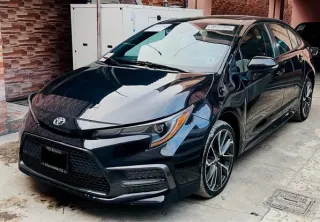 2020 Toyota Camry SE (Double Mark)