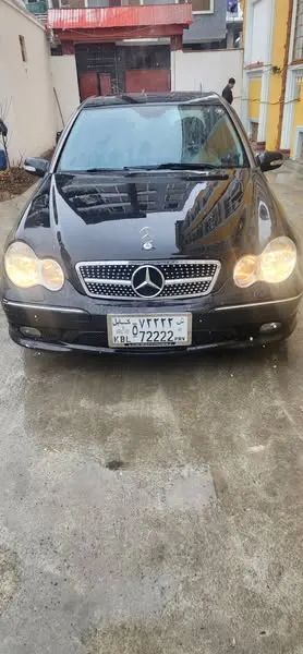2005 Mercedes-Benz