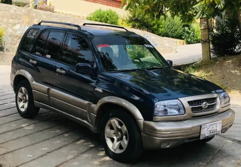 Suzuki 2000