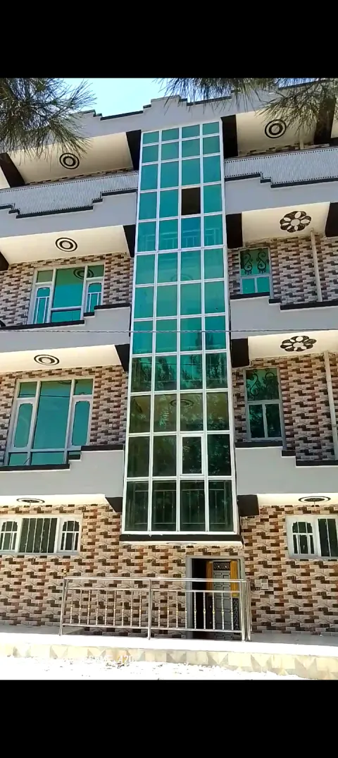 4-storey house for sale, block style