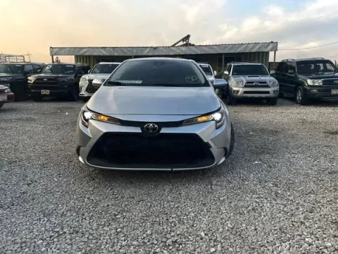 2020 Toyota Corolla (LE)