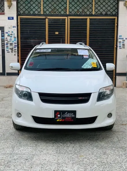 Toyota Fielder 2010