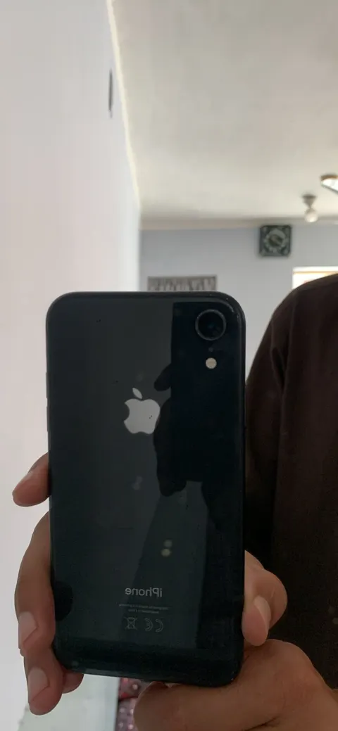 iPhone XR - 128GB