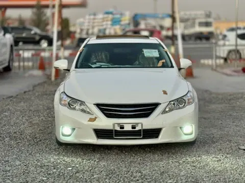 Toyota Mark X 2010