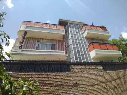3-storey house for sale, 7 rooms, 187 m², Chehelsotoon, District 7, Kabul