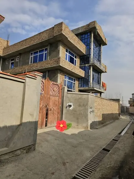 3-storey house for sale, 11 rooms, 420 m², Qala-e Ghaibullah, District 6, Kabul