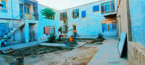 2-storey house for sale, 10 rooms, 350 m²