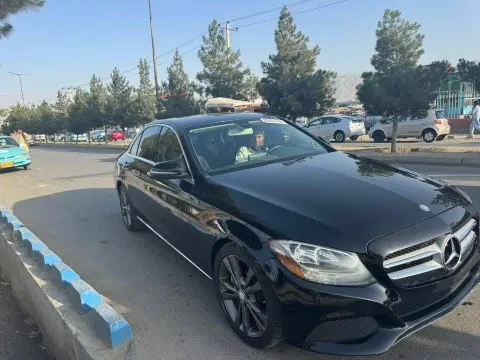 Mercedes-Benz C300 2016