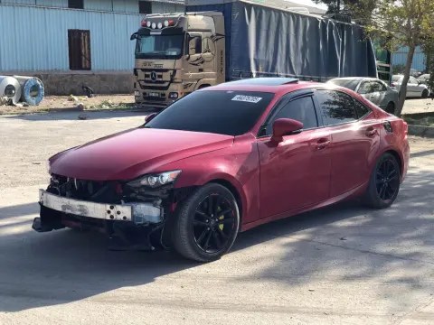 Lexus 2016
