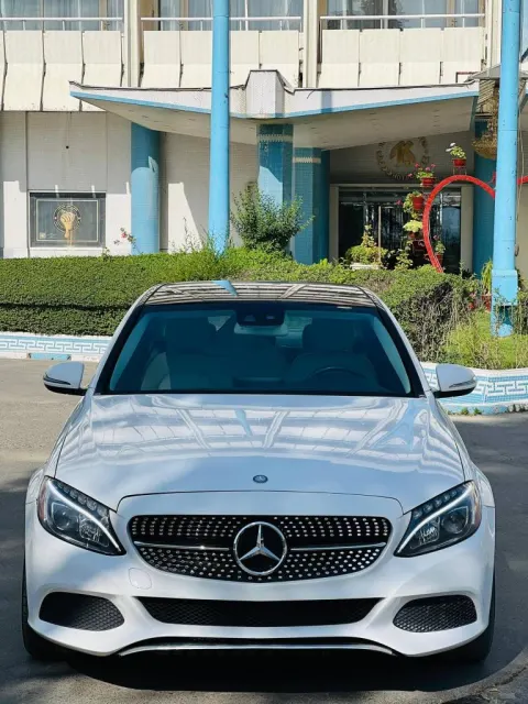 Mercedez Benz 2016