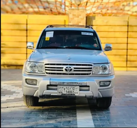 Toyota Land Cruiser 2000