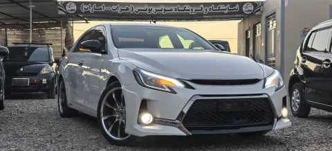 Toyota Mark X 2010