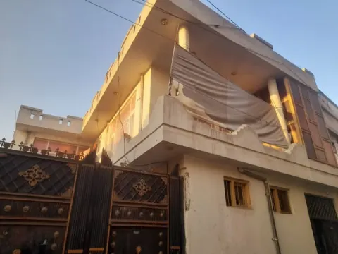 2-storey house for sale, 4 rooms, 120 m², District 8