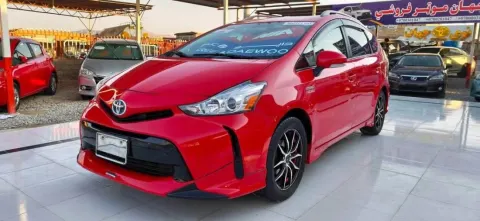 Toyota Prius V 2018