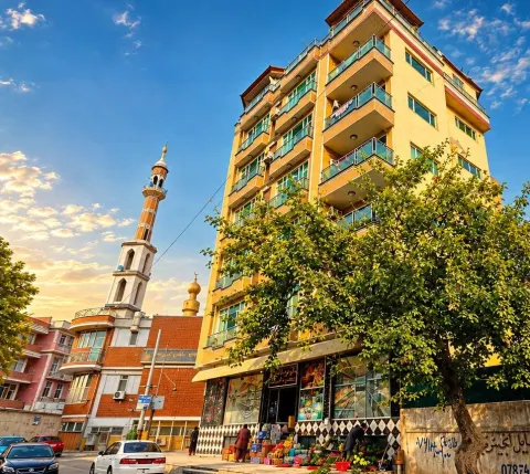 3-room apartment in Shahr-e Naw