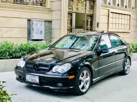Mercedes-Benz 2005