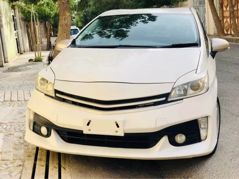 Toyota Prius 2012