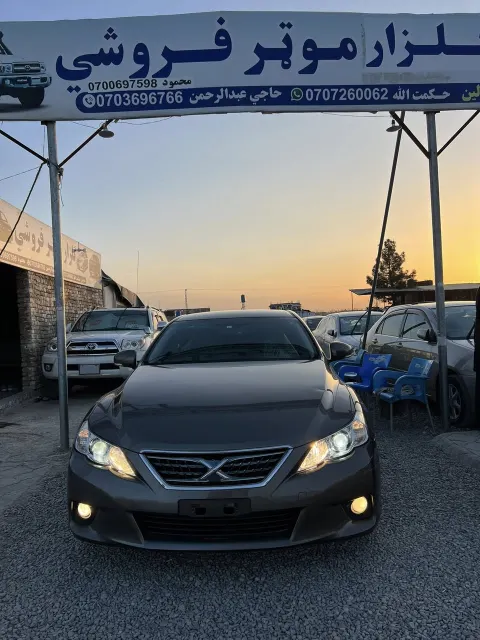 Toyota Mark X 2010