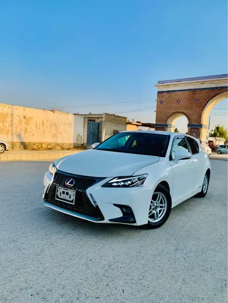Lexus 2011