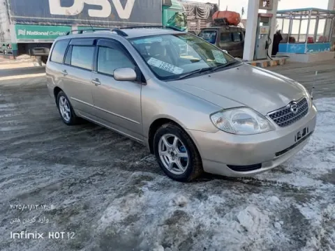 2002 Japanese Toyota Fielder