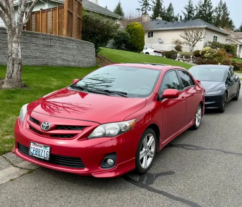 Toyota Corolla 2013 S Class