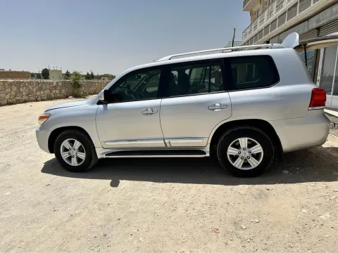 Land Cruiser 2014