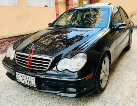Mercedez Benz 2005