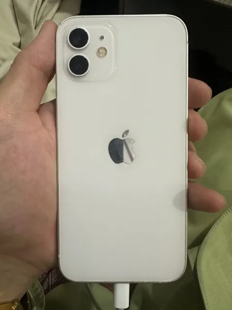 Iphone 12 white