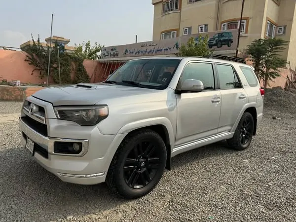 4 Runner 2010 Sports Car