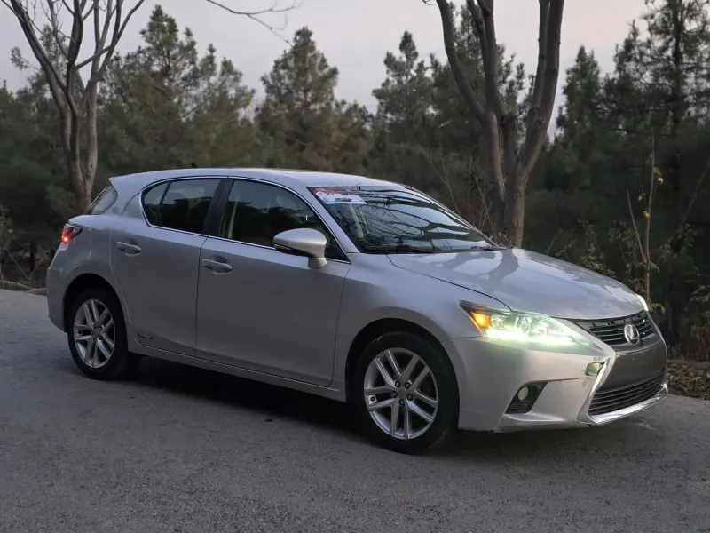 Lexus 2017