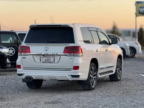 Toyota Land Cruiser 2013