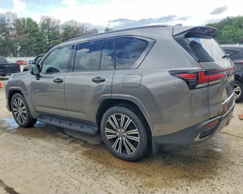 Lexus LX700 2026