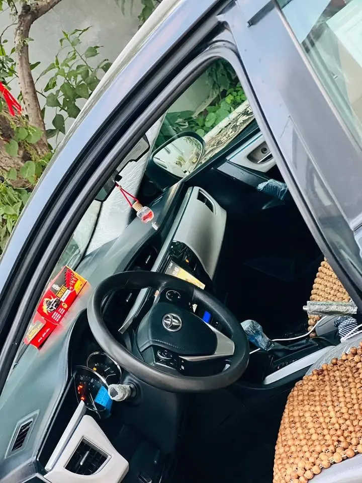Toyota Corolla 2015