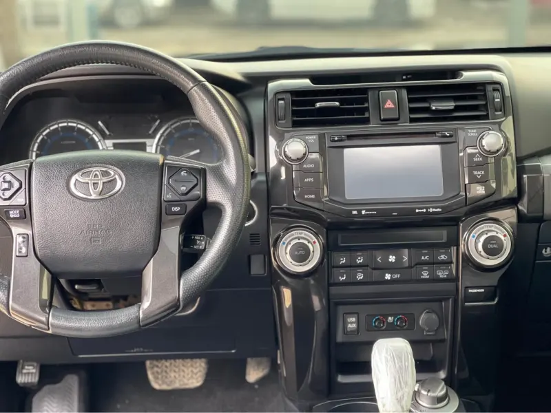 Toyota 4Runner Limited 2019