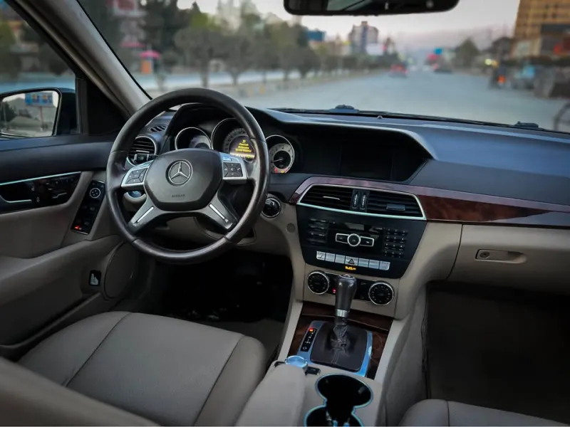 Mercedes-Benz 2013