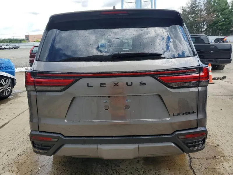 Lexus LX700 2026