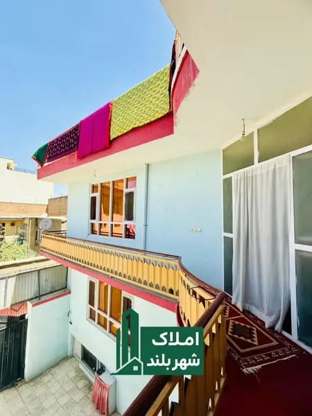 3-storey house for sale, 4 rooms, 140 m²