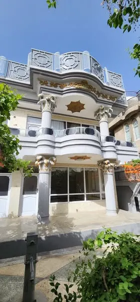 3-storey building for sale, 8 rooms, 300 m², Ayub Khan Mina, District 7, Kabul