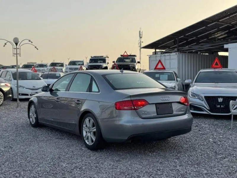 Audi A4 2012