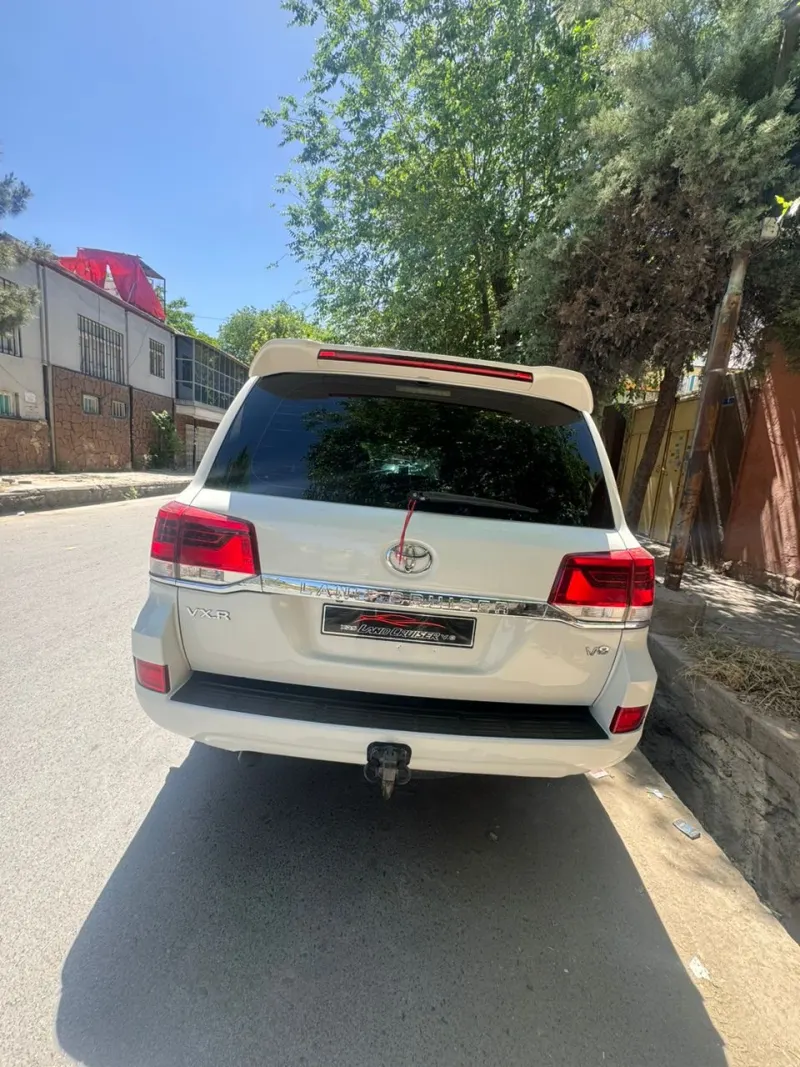 Toyota Land Cruiser VXR 2009