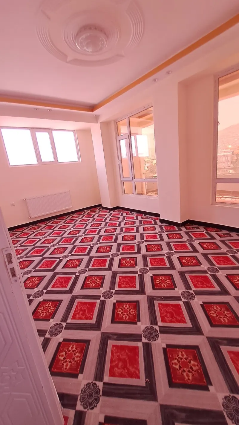 Apartment for sale, 3 rooms, 120 m², 4th floor, Panjsad Famili, District 15