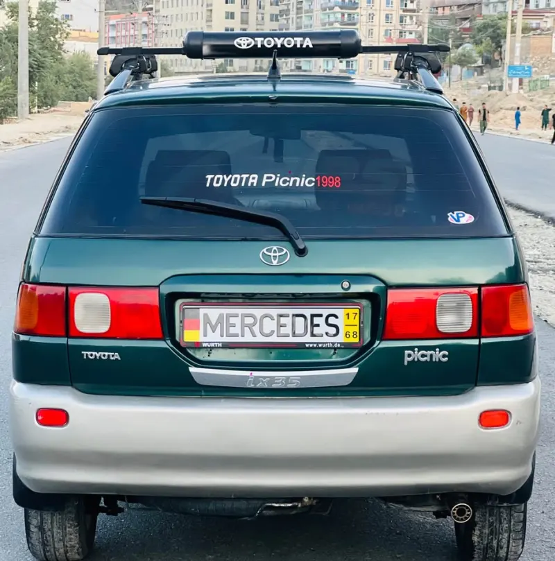 Toyota 1999