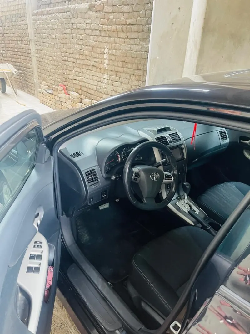 2013 Toyota Corolla S Class – Excellent Condition