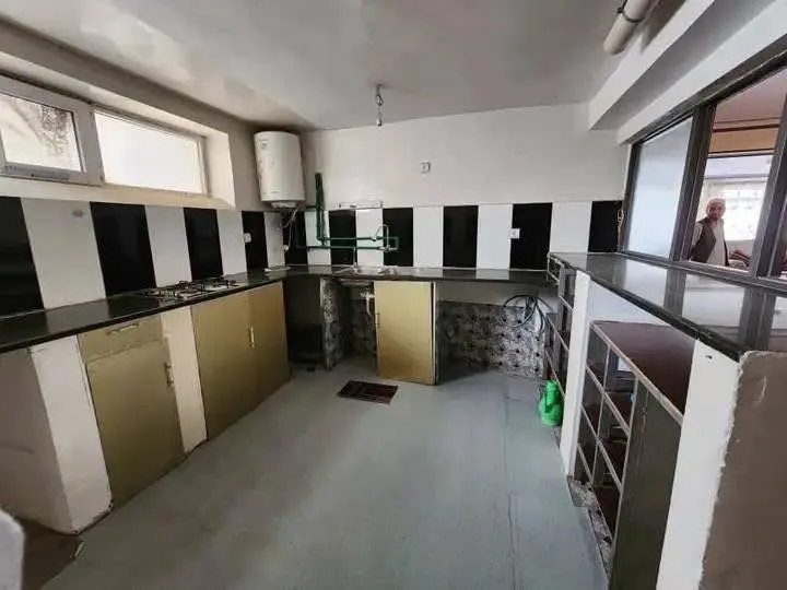 3-storey house for sale, 7 rooms, 450 m², Karte Amani, Mazar-i-Sharif
