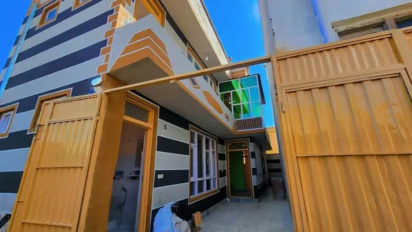 2-storey building for sale, 4 rooms, 100 m², Chardehi, District 6