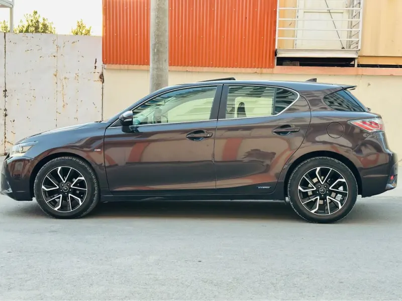 Lexus 2014