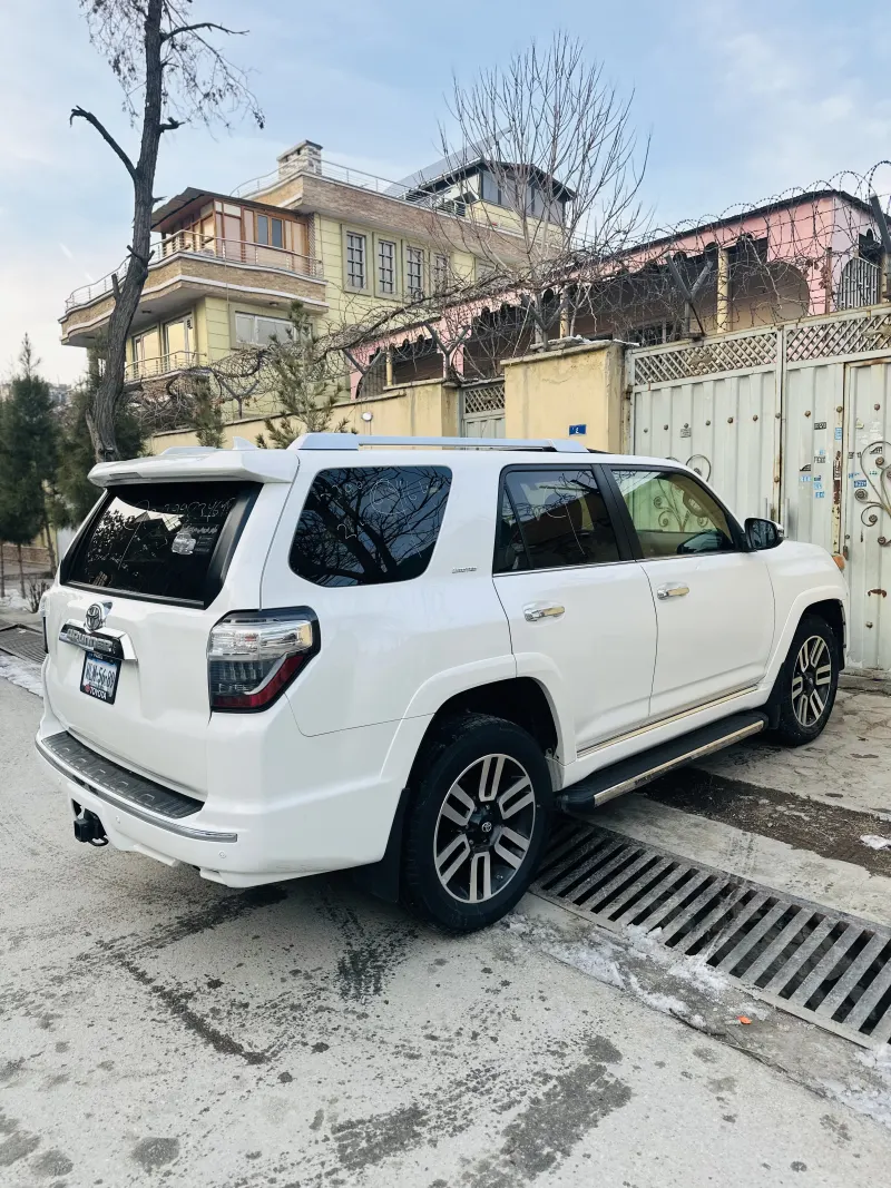 Toyota 4Runner Limited 2014