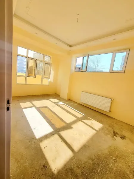 Apartment for sale, 4 rooms, 145 m², ground floor with yard, District 15, Kabul