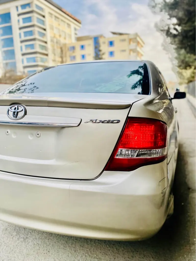 Toyota Corolla Axio Luxel 2008