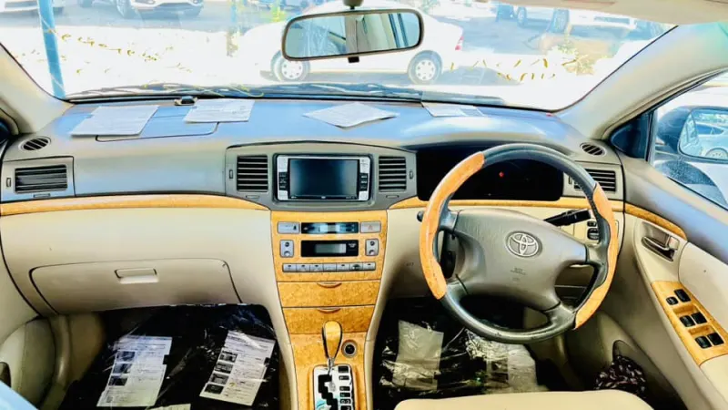 Toyota Corolla Luxel 2005